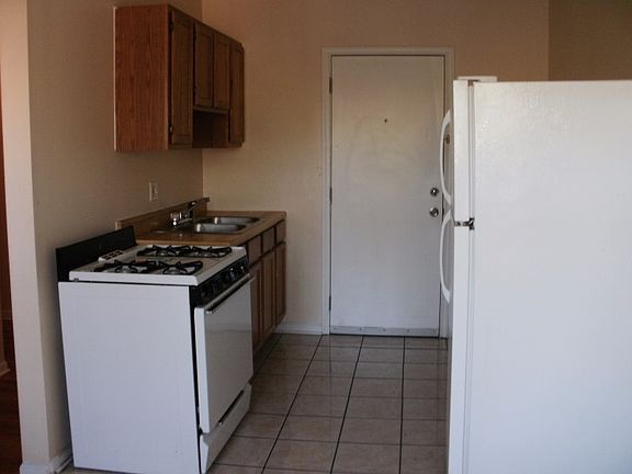 5th image of 4749 S Loomis Blvd APT 1