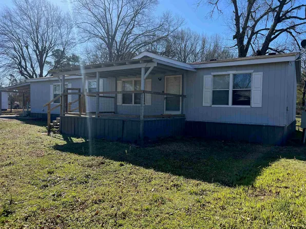 104 Morse St, Linden, TX 75563