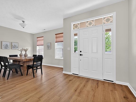4th image of 8662 Claverdon Ln