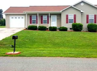 2416 Greenway Ave, Newton, NC 28658