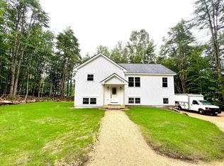 10 Magnolia Cir, Limerick, ME 04048