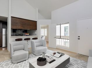 544 Walnut St #6, San Carlos, CA 94070