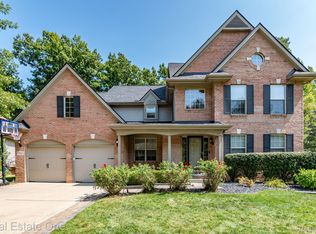 2943 Tall Oak Ln, Canton, MI 48188