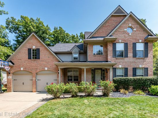 2943 Tall Oak Ln, Canton, MI 48188