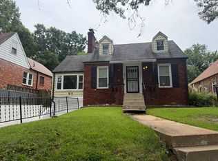 9066 Pallardy Ln, Saint Louis, MO 63114