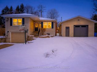 8 Victor Dr, Whitchurch Stouffville, ON L4A 3G5