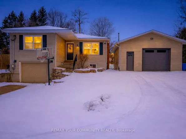 8 Victor Dr, Whitchurch Stouffville, ON L4A 3G5
