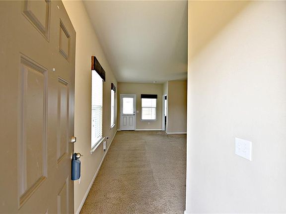 3rd image of 1603 Atlantica St
