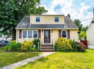 4 Jensen Ln, Union, NJ 07083