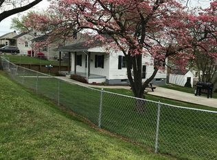 11522 Joseph Mill Rd, Silver Spring, MD 20906