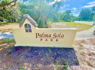 7601 Manatee Ave W #1, Bradenton, FL 34209