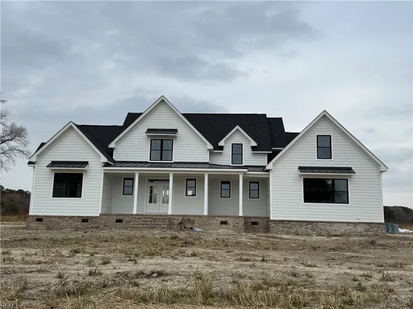 2624 Ballahack Rd, Chesapeake, VA 23322