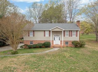 3084 Friedberg Church Rd, Winston Salem, NC 27127