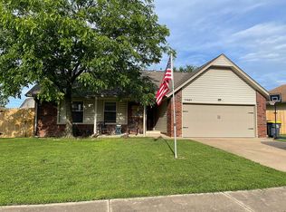 13641 S Maple Pl, Glenpool, OK 74033