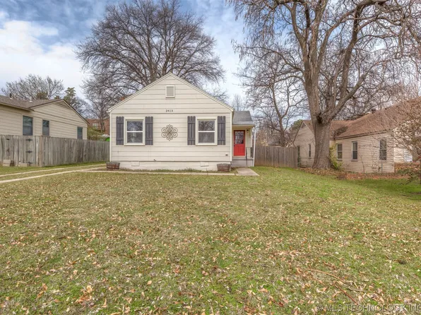 2413 E 17th Pl, Tulsa, OK 74104
