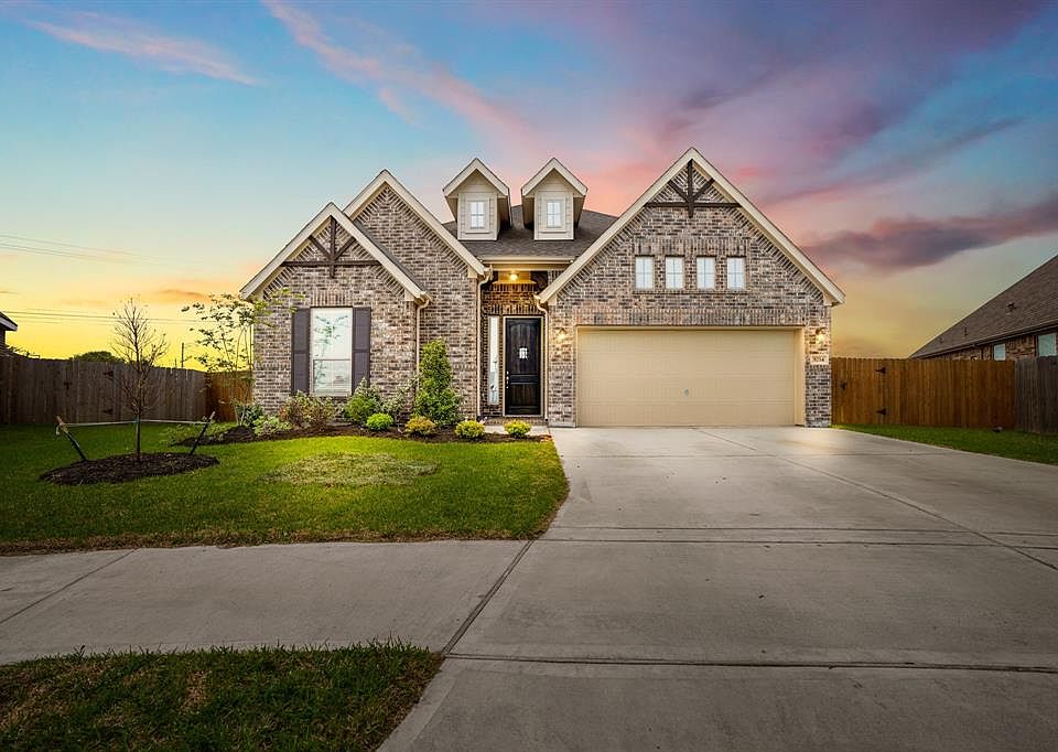 Welcome home to 5734 Arden Way! This Willard II floorplan is not even a year old and has almost 30K in upgrades and lot premiums!! Let's check out this beautiful home!