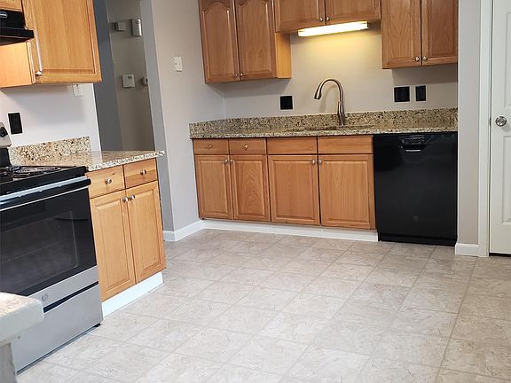kitchen with eating area and pantry