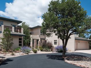 6 Los Vallecitos Rd, Tijeras, NM 87059