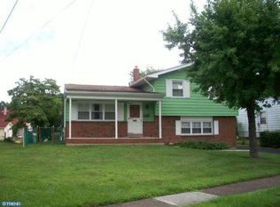 8 Wardman Ave, Ewing, NJ 08638