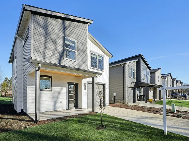 6201-6455 SE Quail Park Ln — Photo 46