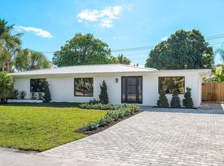 910 Mission Hill Rd, Boynton Beach, FL 33435