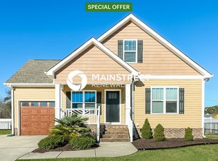 206 S Eastwood Dr, Benson, NC 27504