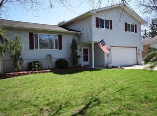 7091 State Rd, Parma, OH 44134