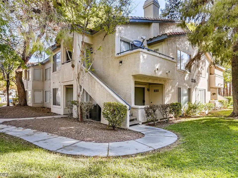 1st image of 3215 Casey Dr Unit 102