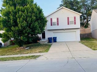 8461 N 153rd St, Bennington, NE 68007