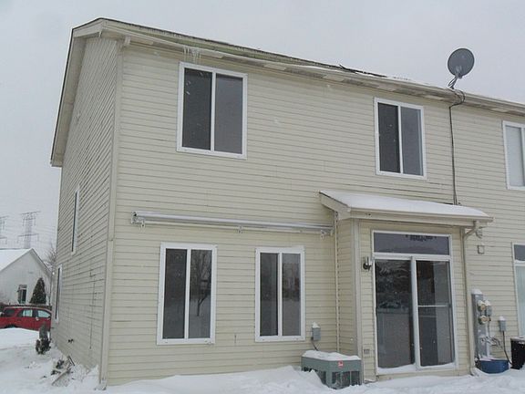 3rd image of 21258 Edison Ln
