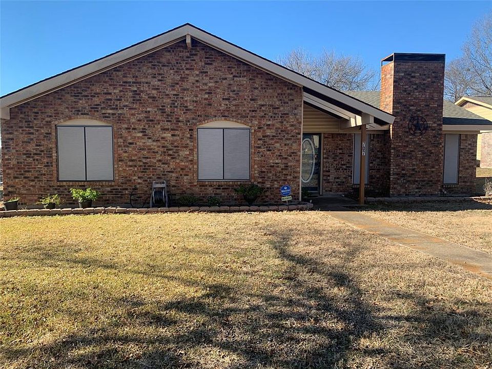 1st image of 707 Southwood Cir