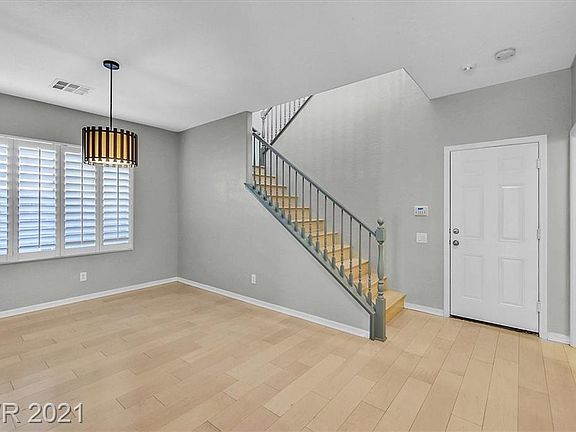 4th image of 11924 Orense Dr