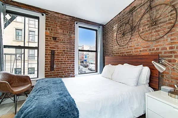 Rented by REAL New York | media 14