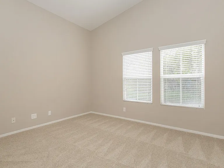 Laurel Canyon Apartment Homes — Photo 51