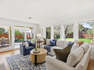 540 Country Club Ln, Coronado, CA 92118