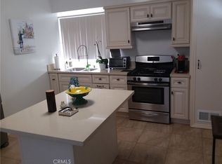 3810 W Heffron Dr #B, Burbank, CA 91505