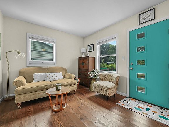 5th image of 1001 Washington St