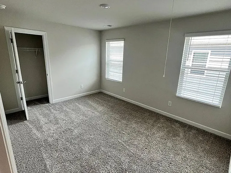 14209 Laughing Gull Dr — Photo 11