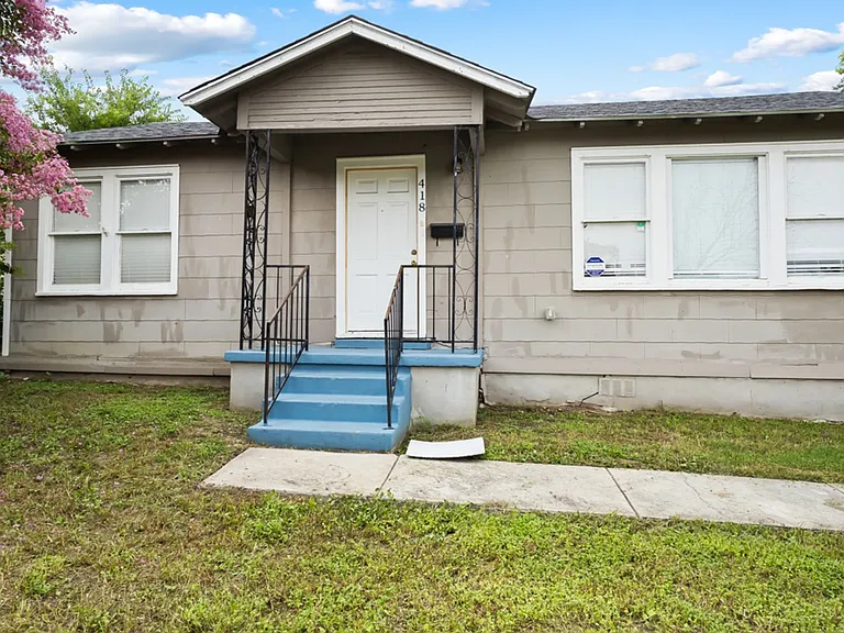 418 McDougal Ave — Photo 3