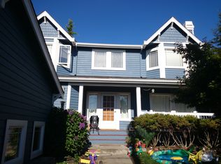 3707 40th Ave SW, Seattle, WA 98116