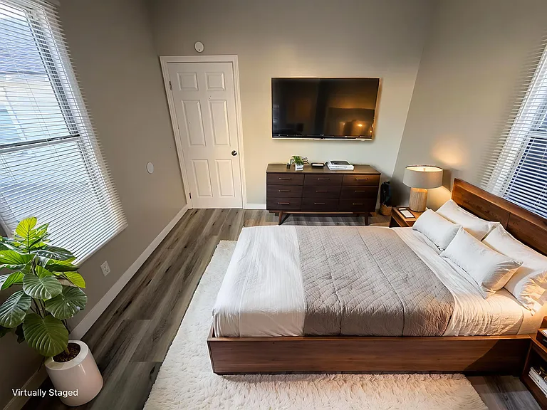531 N Virginia Ct #531 — Photo 2