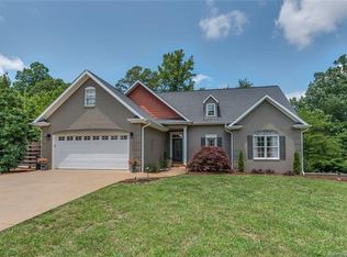384 Weeks Rd, Rutherfordton, NC 28139