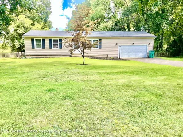 18901 B Dr N, Marshall, MI 49068