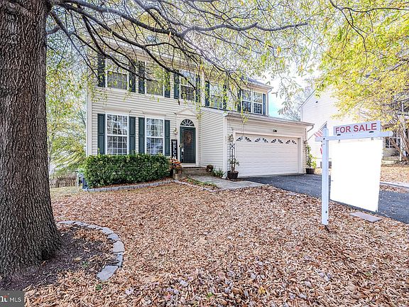 2nd image of 534 Colony Ct