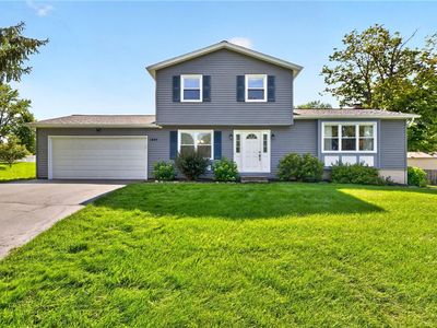 1449 Windsor Cir, Canandaigua, NY, 14425