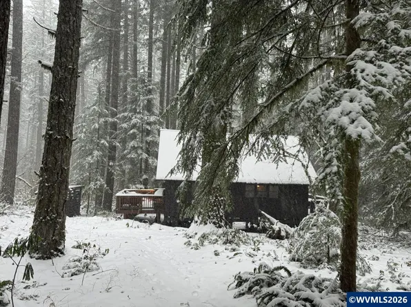 38B Stahlman Usfs Rd #49, Detroit, OR 97342