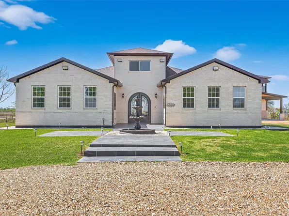 12212 Padon Rd, Needville, TX 77461