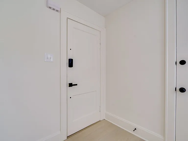 1735 Lincoln Ave #4 — Photo 7