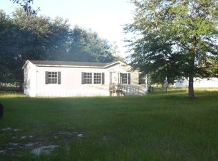 285 George Ave, Waynesville, GA 31566