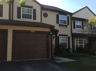 536 Ascot Ln, Streamwood, IL